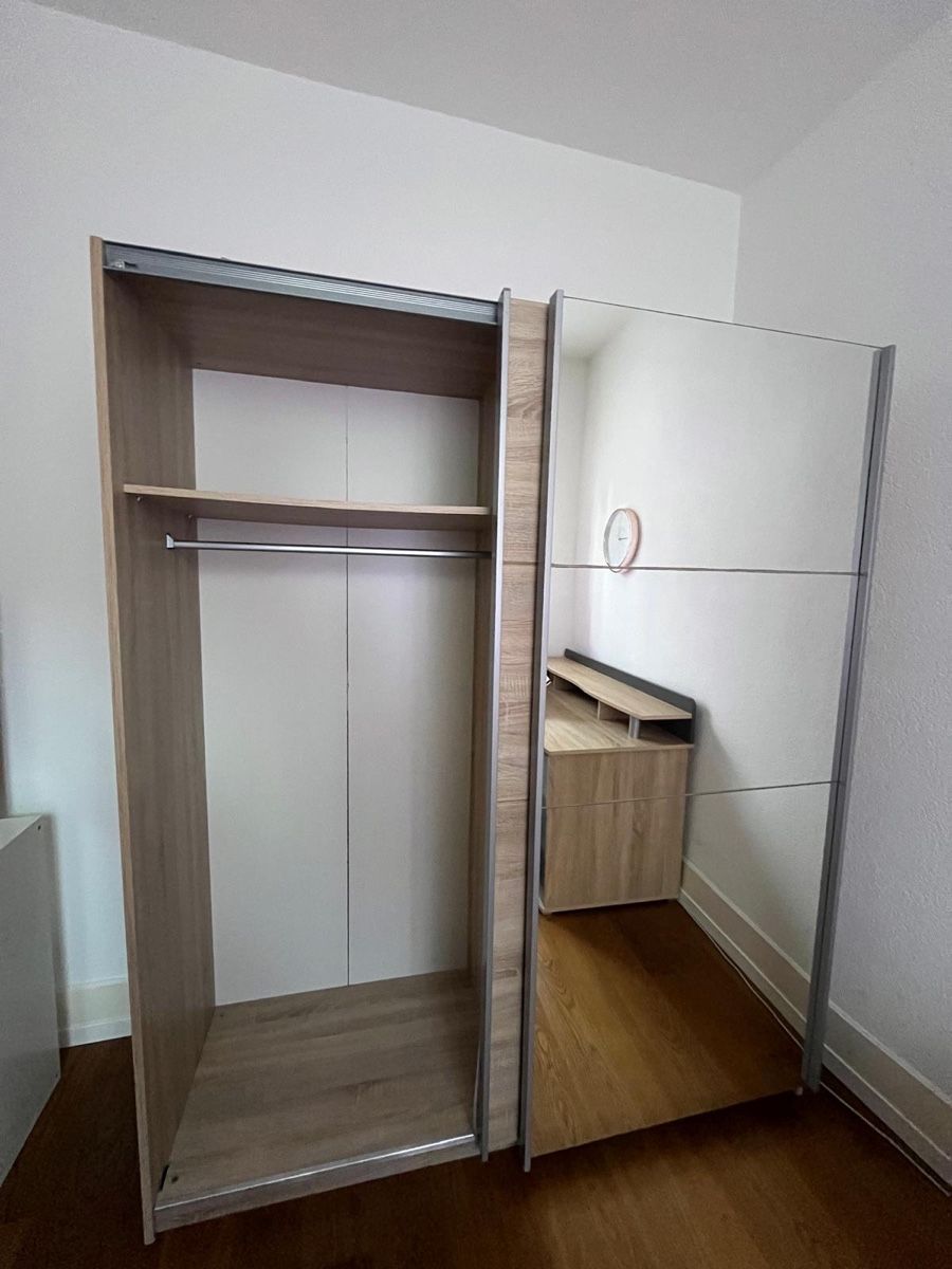 Armadi: Schrank – Usato da Biel/Bienne venduto da nad_d5sz 2