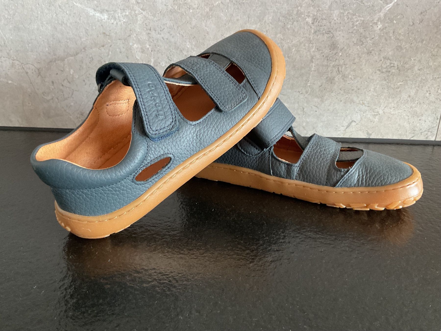 Froddo Schuhe für Jungen: Sandales Froddo – Neu (gemäss Beschreibung) aus Neuchâtel von sta_7qfy