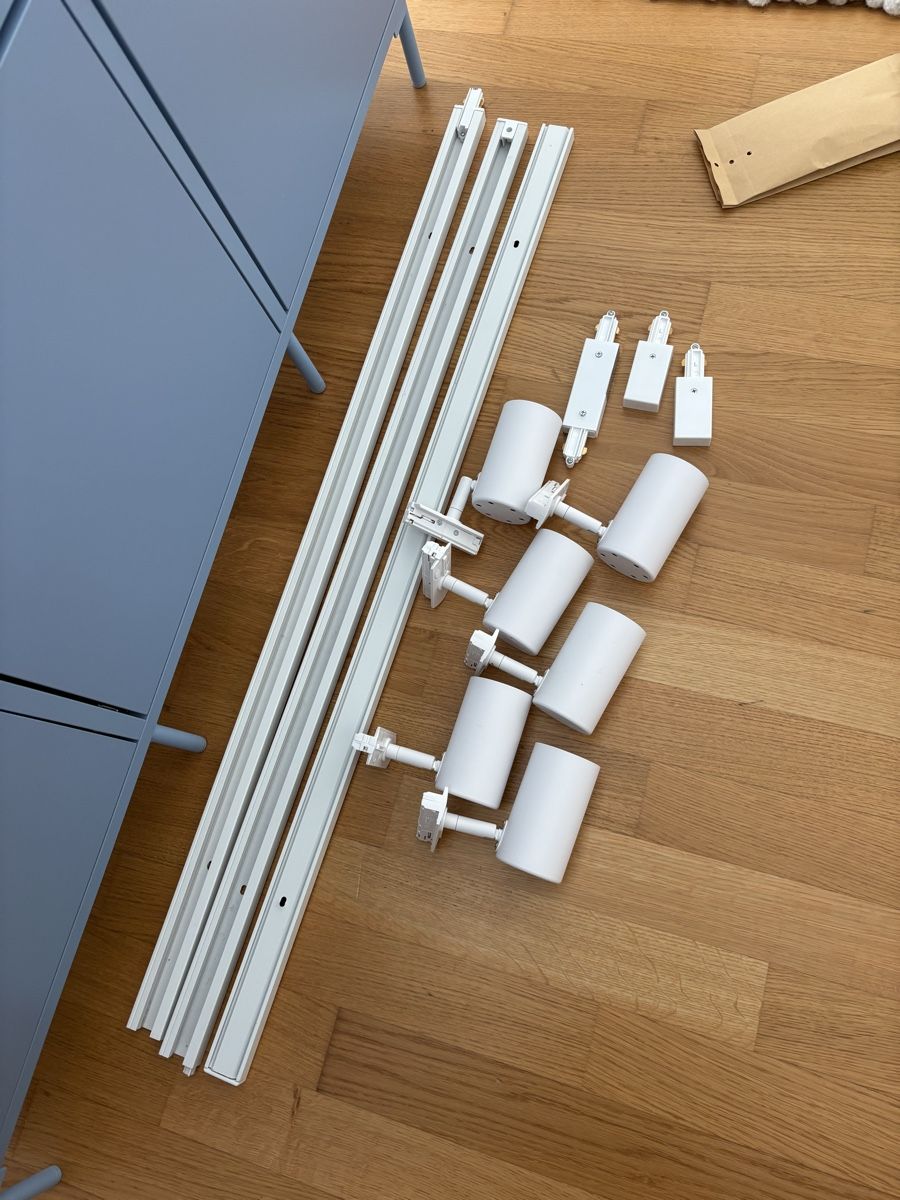 Lampadari & plafoniere: Spotschienen-Set mit 3x 1m Elemente – Nuovo (secondo la descrizione) da Zürich venduto da chloe26