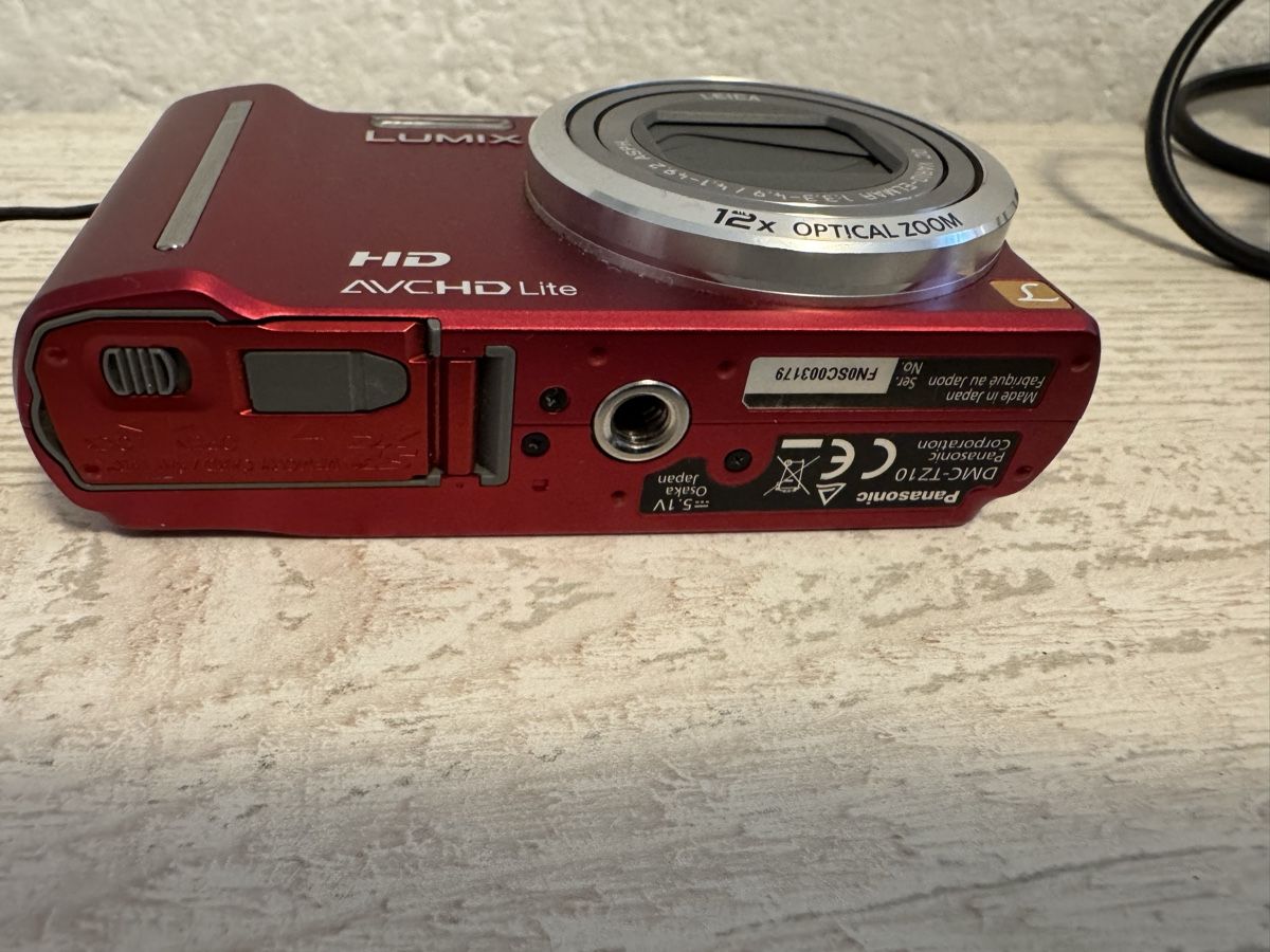 Panasonic Fotocamera: panasonic dmc-tz10 Digitalkamera – Usato da Zunzgen venduto da milesdavis76 2
