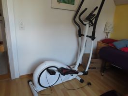 Crosstrainer Hammer mit Display gebraucht