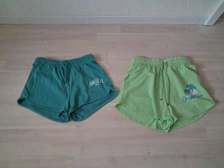2 X SHORTS CHICOREE S