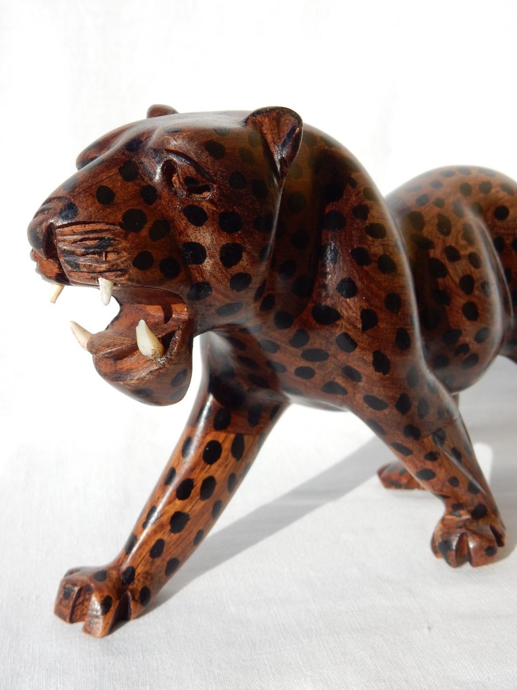 Statuette: **WUNDERSCHÖNE HOLZFIGUR LEOPARD, Deko-Objekt, Rarität!** – Usato da zürich venduto da Heidiho1 7