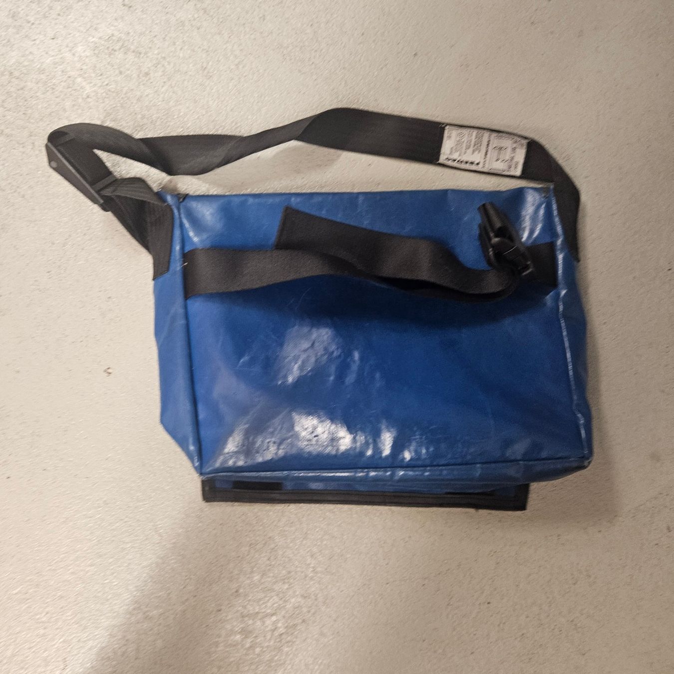 Freitag Autres vêtements & accessoires: Freitagtasche Dragnet – D'occasion à Belp par Stuwi1 1
