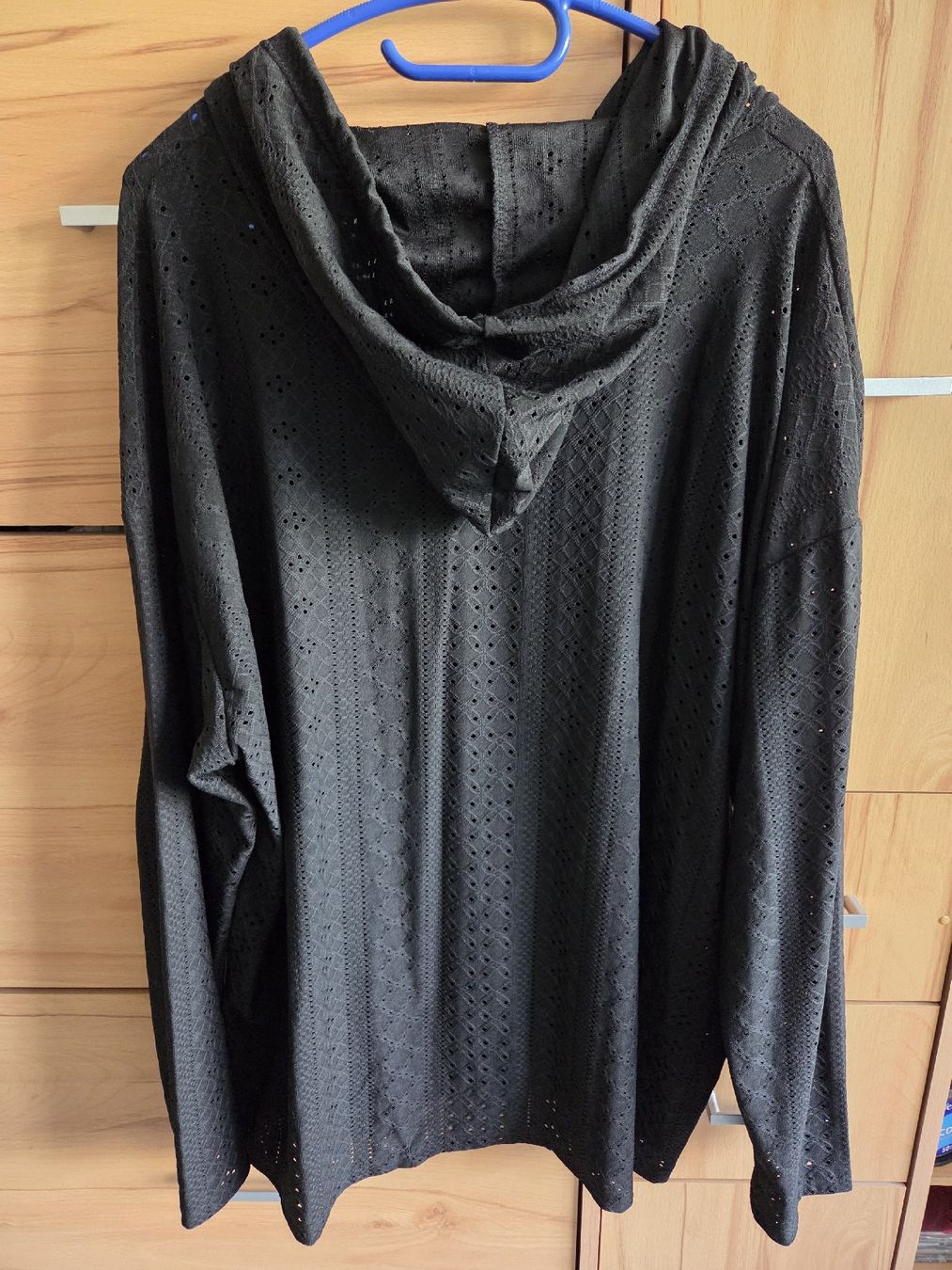 Maglioni & Felpe: Grosse Grösse Übergangs Kapuzen Pulli ca Gr.50 bis 54 Black – Nuovo (secondo la descrizione) da Winterthur venduto da katzen07 4