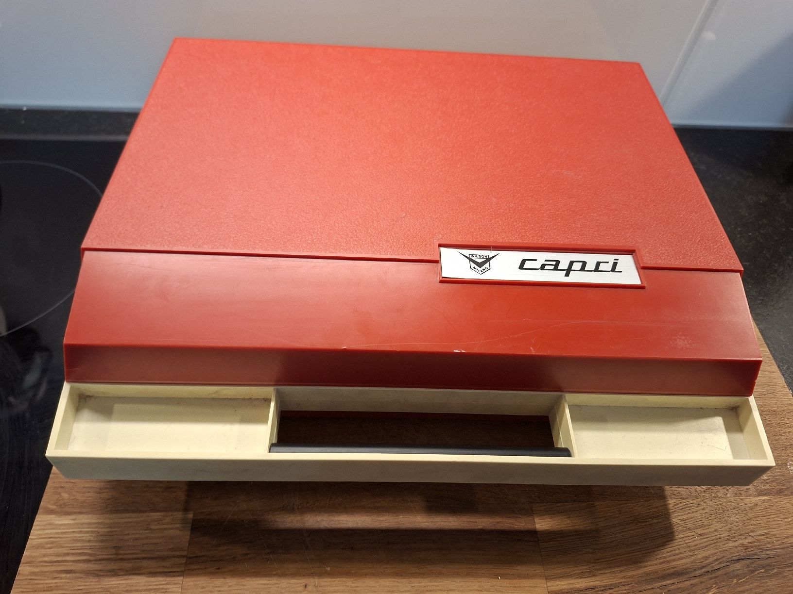 Giradischi: Wilson Capri Phonokoffer 1970 – Usato da Meinisberg venduto da Destiny1972
