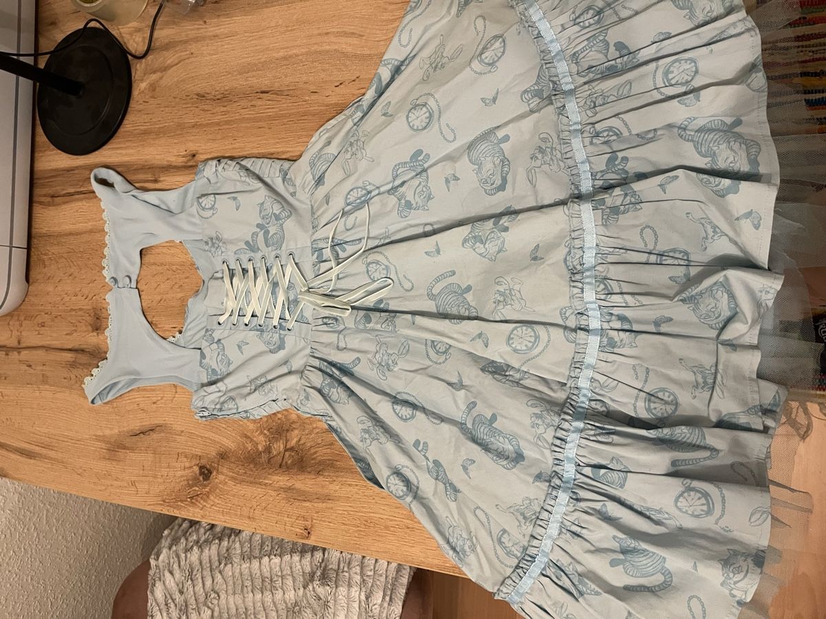 Kleider: Alice in Wonderland Kleid – Neu (gemäss Beschreibung) aus Basel von alisha.beuggert 4