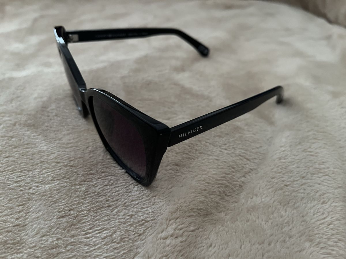 Tommy Hilfiger Occhiali & Lenti: Tommy Hilfiger Sonnenbrille – Nuovo (secondo la descrizione) da Regensdorf venduto da nor_7snn 2