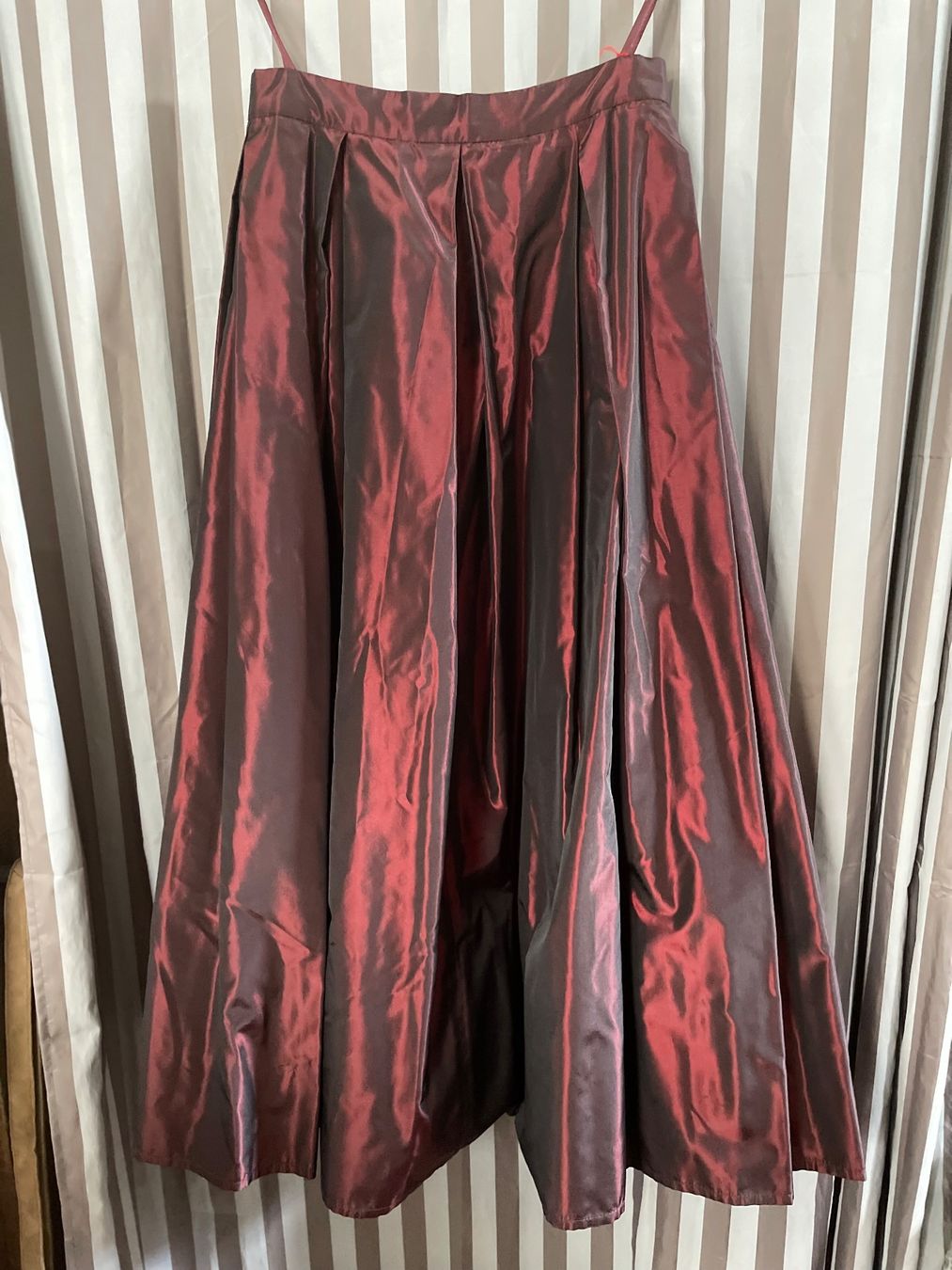 Vestiti: Ella Singh Abendkleid, 4 Teile, Seide, Gr 40 – Usato da Baar venduto da koala9 4