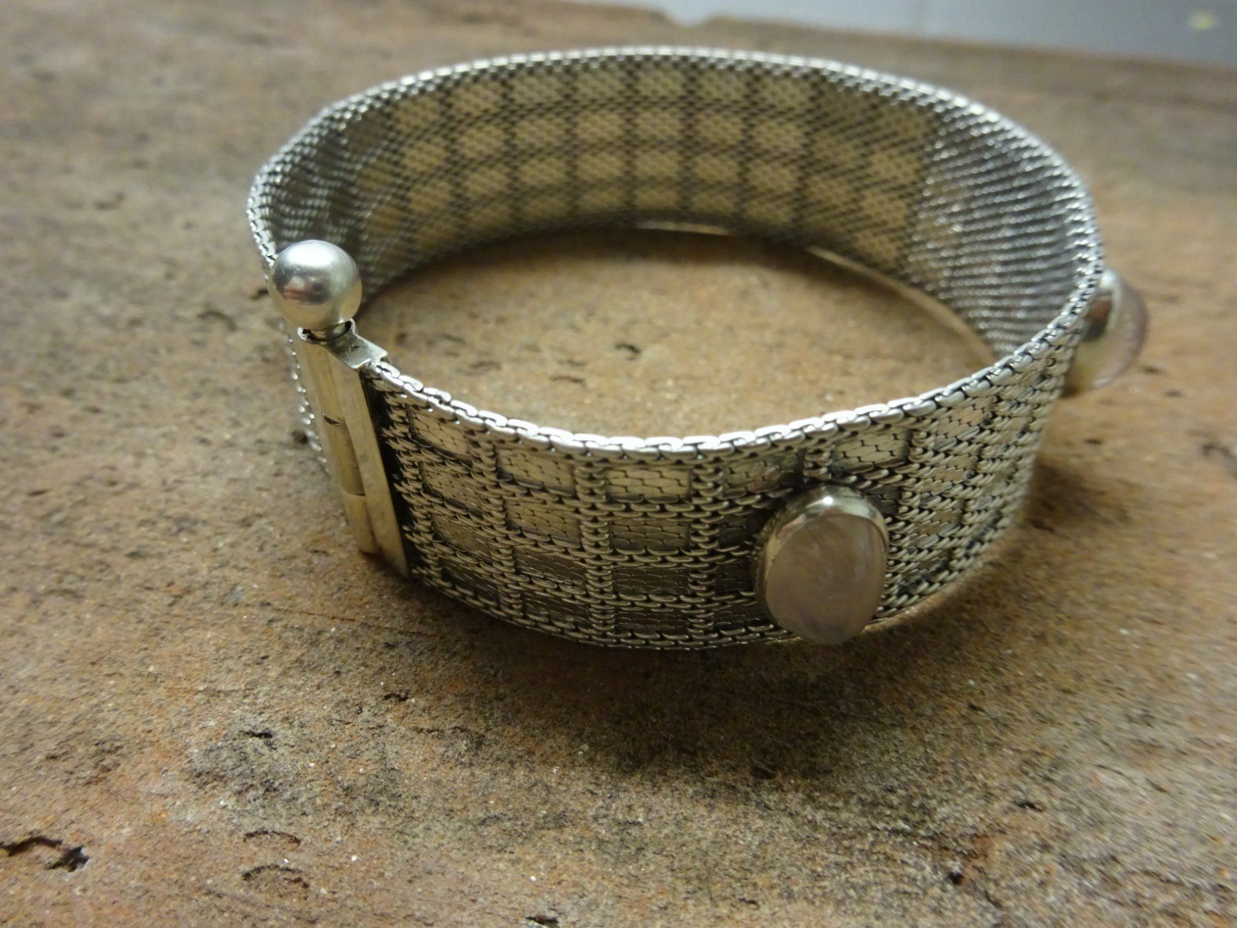 Bracciali & Braccialetti: Flachpanzer Armband Rosenquarz – Usato da Esslingen venduto da FetteSchnecke 3