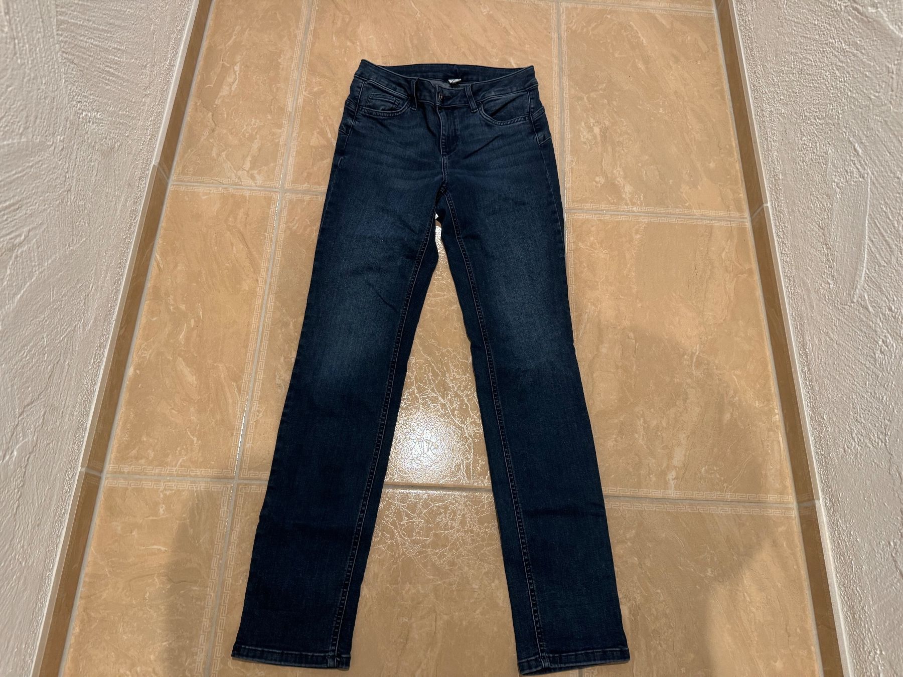 Liu Jo Jeans: Liu Jo coole Jeans, M oder 38 – Usato da Klingnau venduto da Markus14