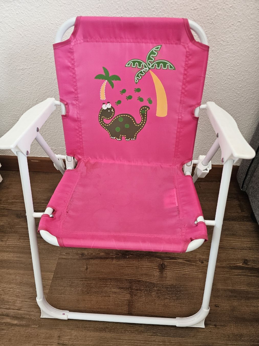 Cucine complete: Kinderküche und Stuhl – Usato da Bellach venduto da Mihai17 2