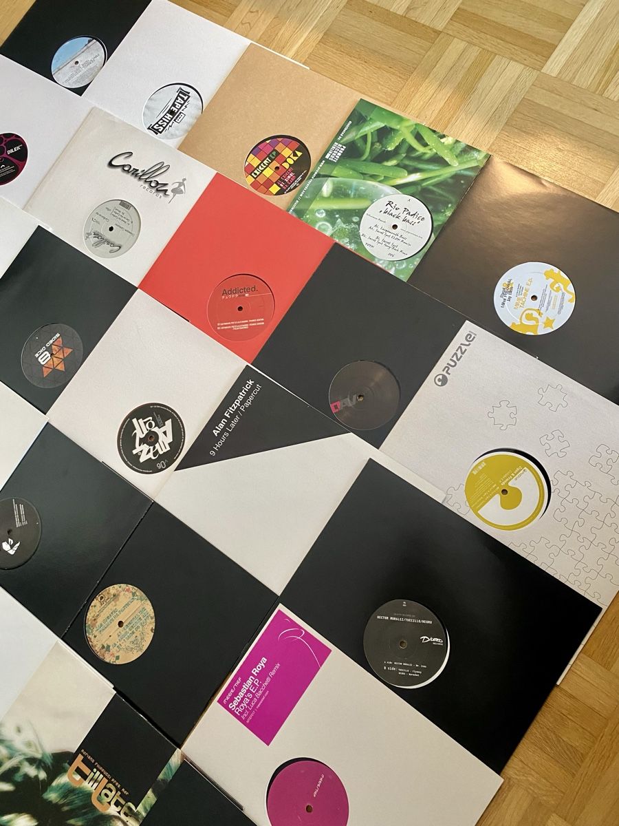 Dischi in vinile: Vinylsammlung Techno Minimal Tech House – Usato da Möhlin venduto da Devilspunchbowl 6