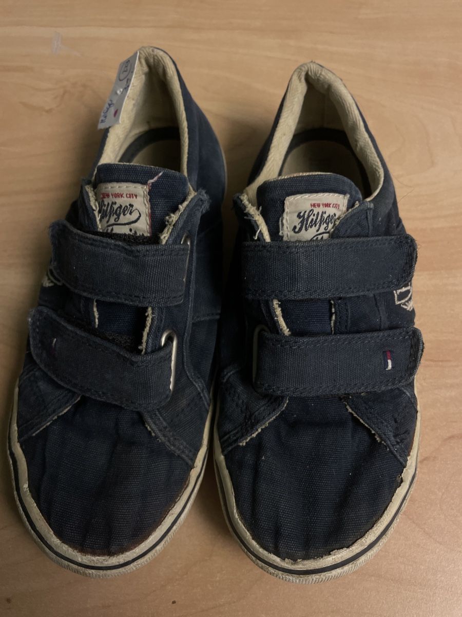 Tommy Hilfiger Scarpe per ragazzi: Blaue Tommy Hilfiger Stoff Sneaker Gr. 33 – Usato da Obergerlafingen venduto da cabo4 1