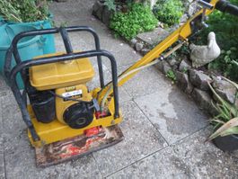 Weber Plattenvibrarator RC 40 R