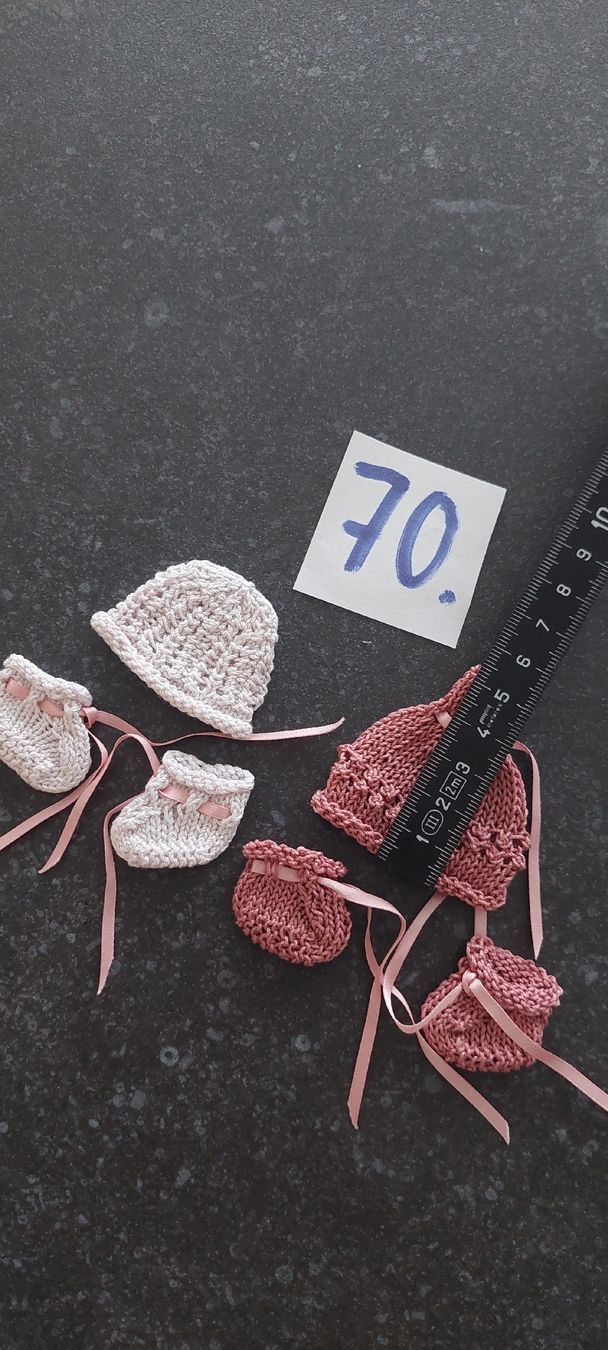 Bambole: Puppenkleidchen  neu ungebraucht – Nuovo (secondo la descrizione) da Muri AG venduto da nindo1 6