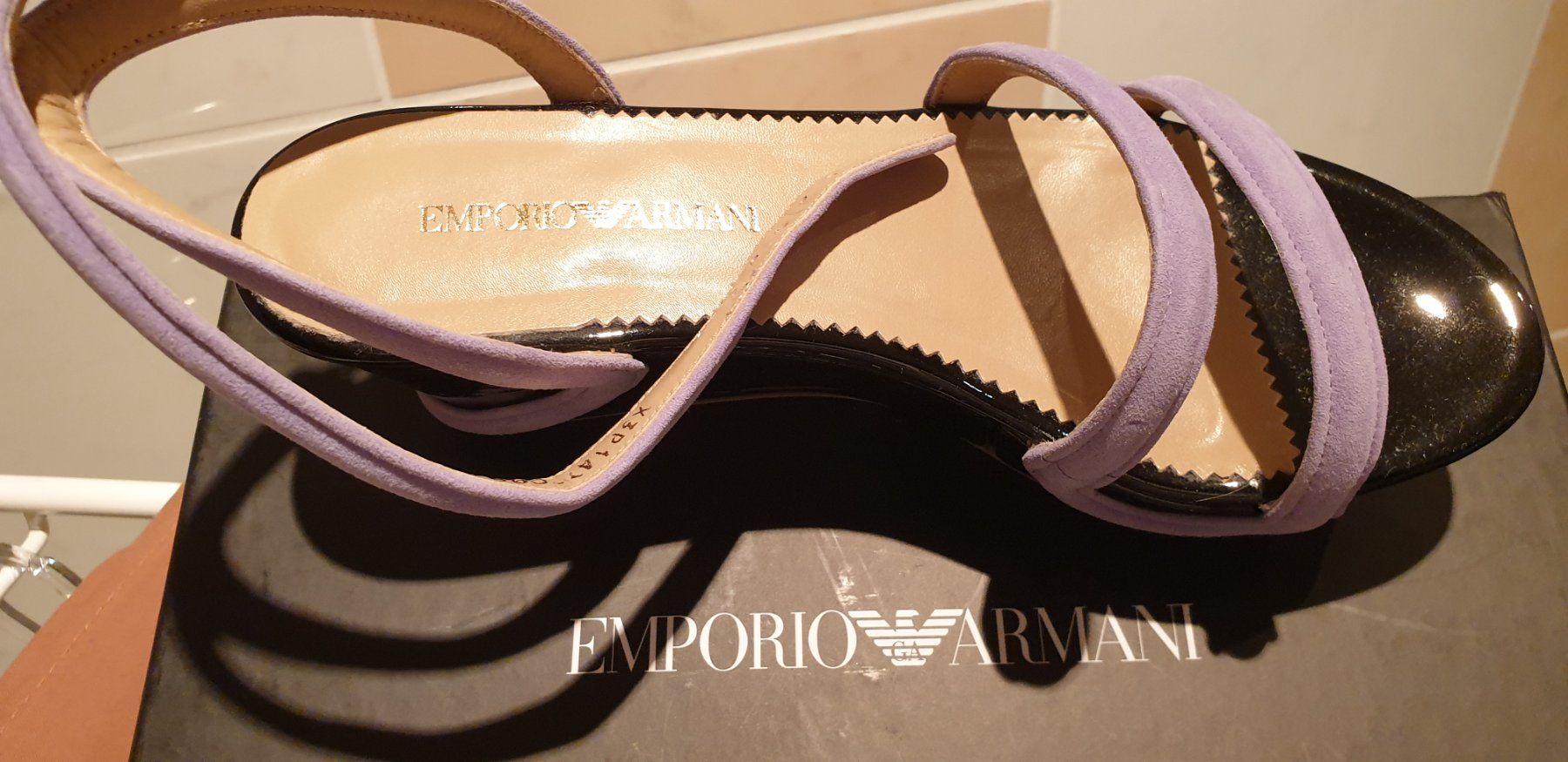 Armani Scarpe da donna: ARMANI Sandalen neu, Gr. 37 – Nuovo e nell'imballaggio originale da Wettswil venduto da the_jr6l 2