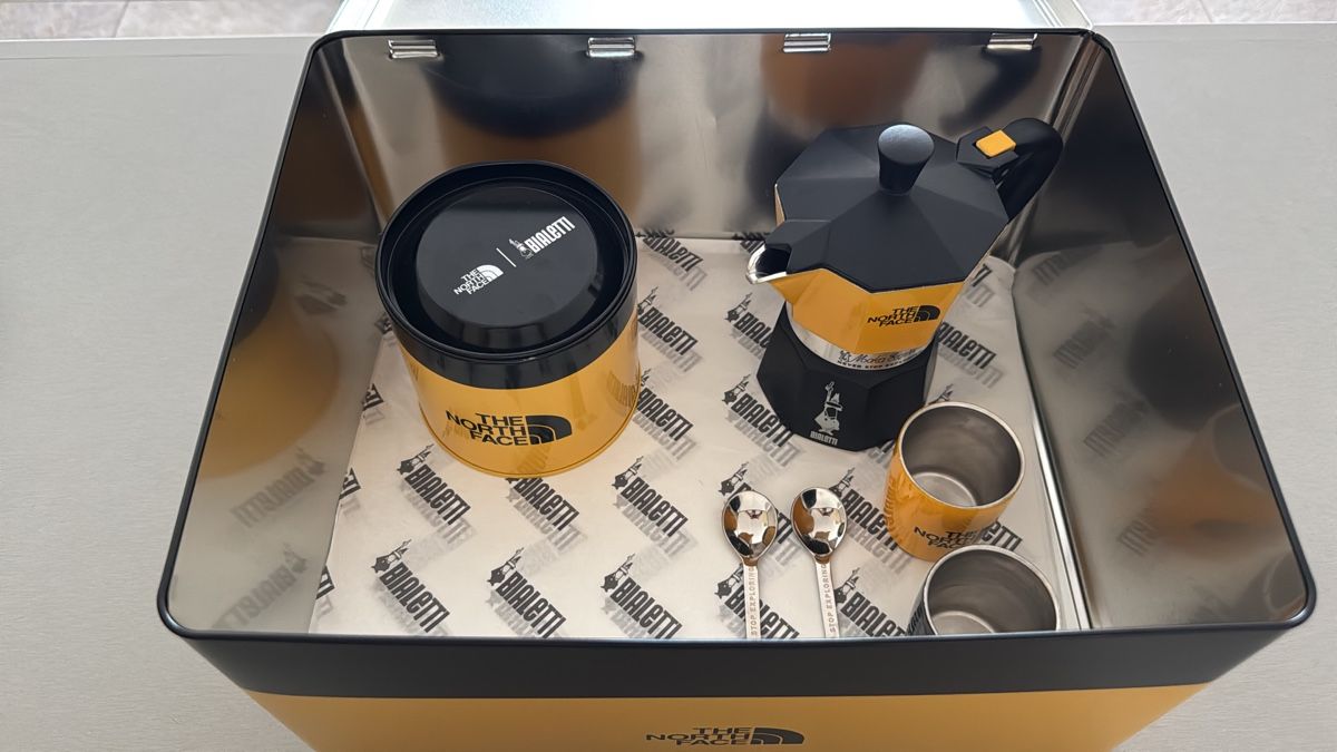 Macchine per caffè & Macchine per espresso: Cafetière The North Face x Bialetti – Usato da Belmont-Lausanne venduto da Michelle_Srdr_ 2