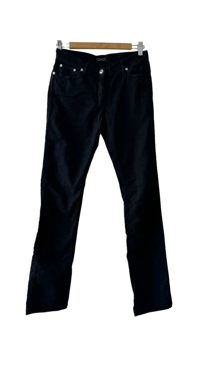 Jeans: Jean velours noir Fred Perry T.27 – D'occasion à Lausanne par Global.P