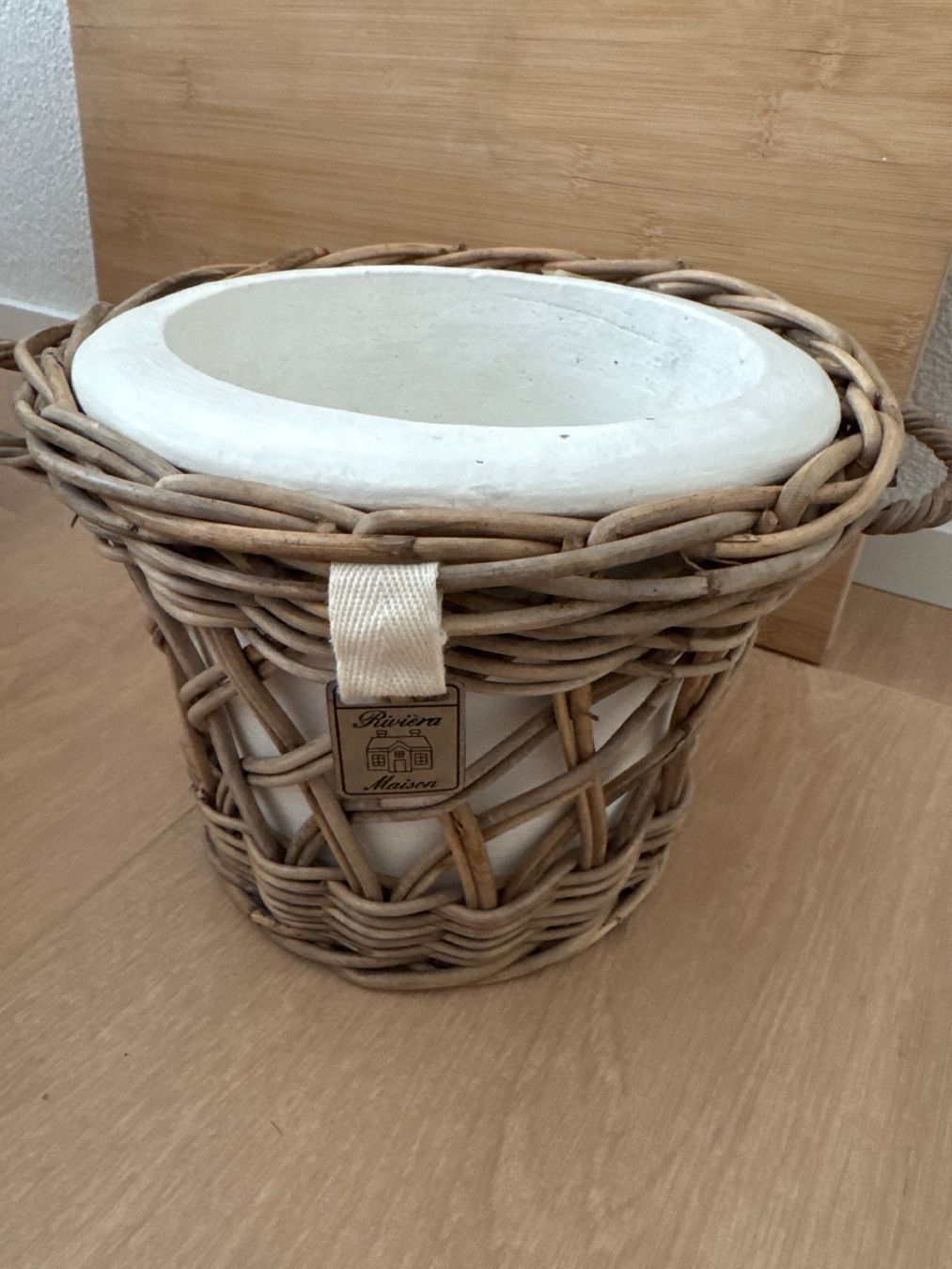 Riviera Maison Blumentöpfe: Riviera Maison – Gebraucht aus Huttwil von J.sommer
