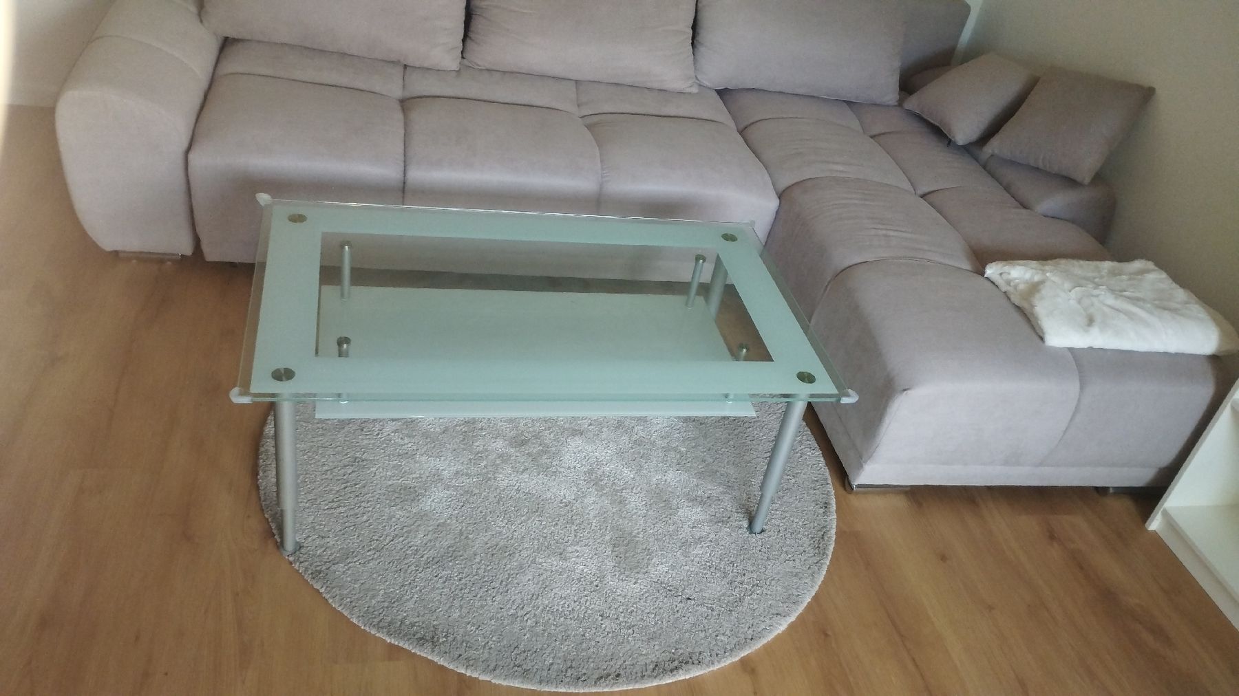 Tische: Couchtisch aus Glas – Gebraucht aus Schaffhausen von Jannicstrc