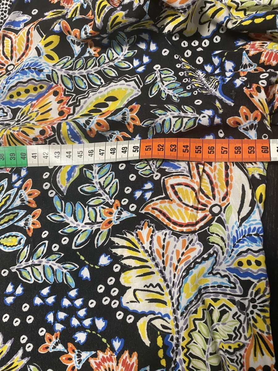 Blusen: Bluse farbig gemustert Gr. XL – Gebraucht aus Biel-Benken BL von PANORMUS 1