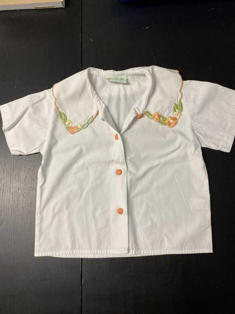 Benetton Camicette, T-shirt & Top: Benetton Mädchen Bluse XS 100% Baumwolle – Usato da Biel-Benken BL venduto da PANORMUS