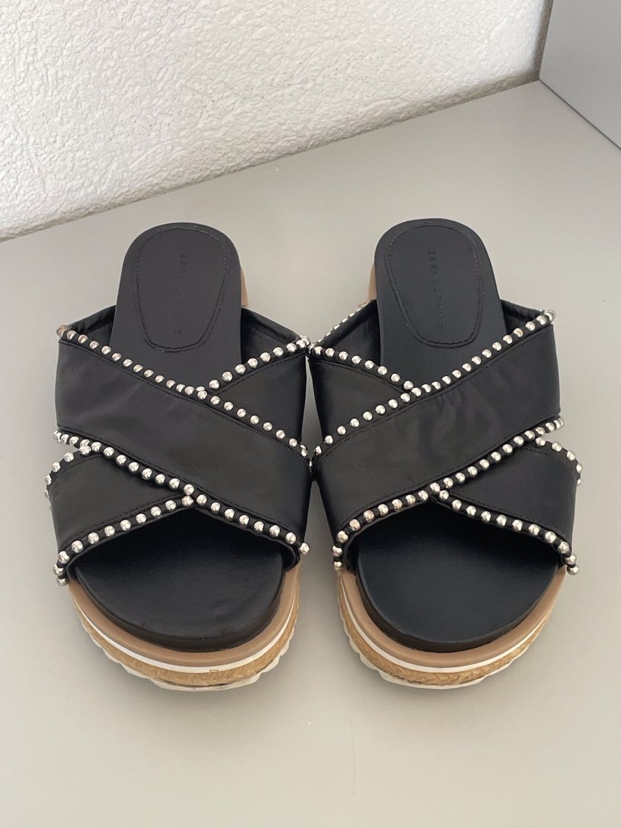 Zara Scarpe da donna: Mules ZARA cloutées pointure 38 – Usato da Vuadens venduto da Nina11