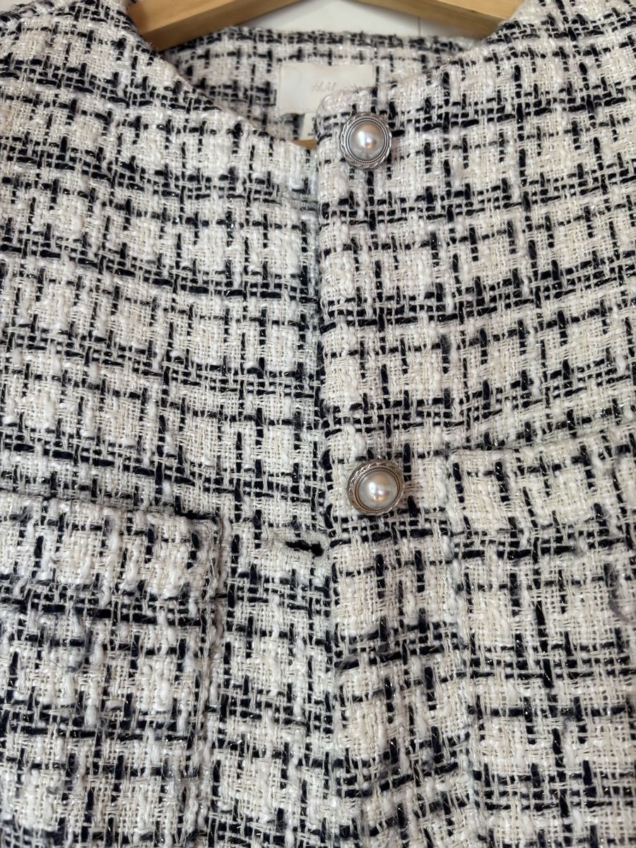 H&M Jacken: Blazer von H&M – Gebraucht aus Estavayer-le-Lac von constance-esta 1