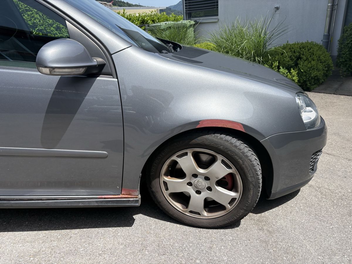 VW Automobili: VW Golf GTI – Usato da Immensee venduto da susanntravanti 2