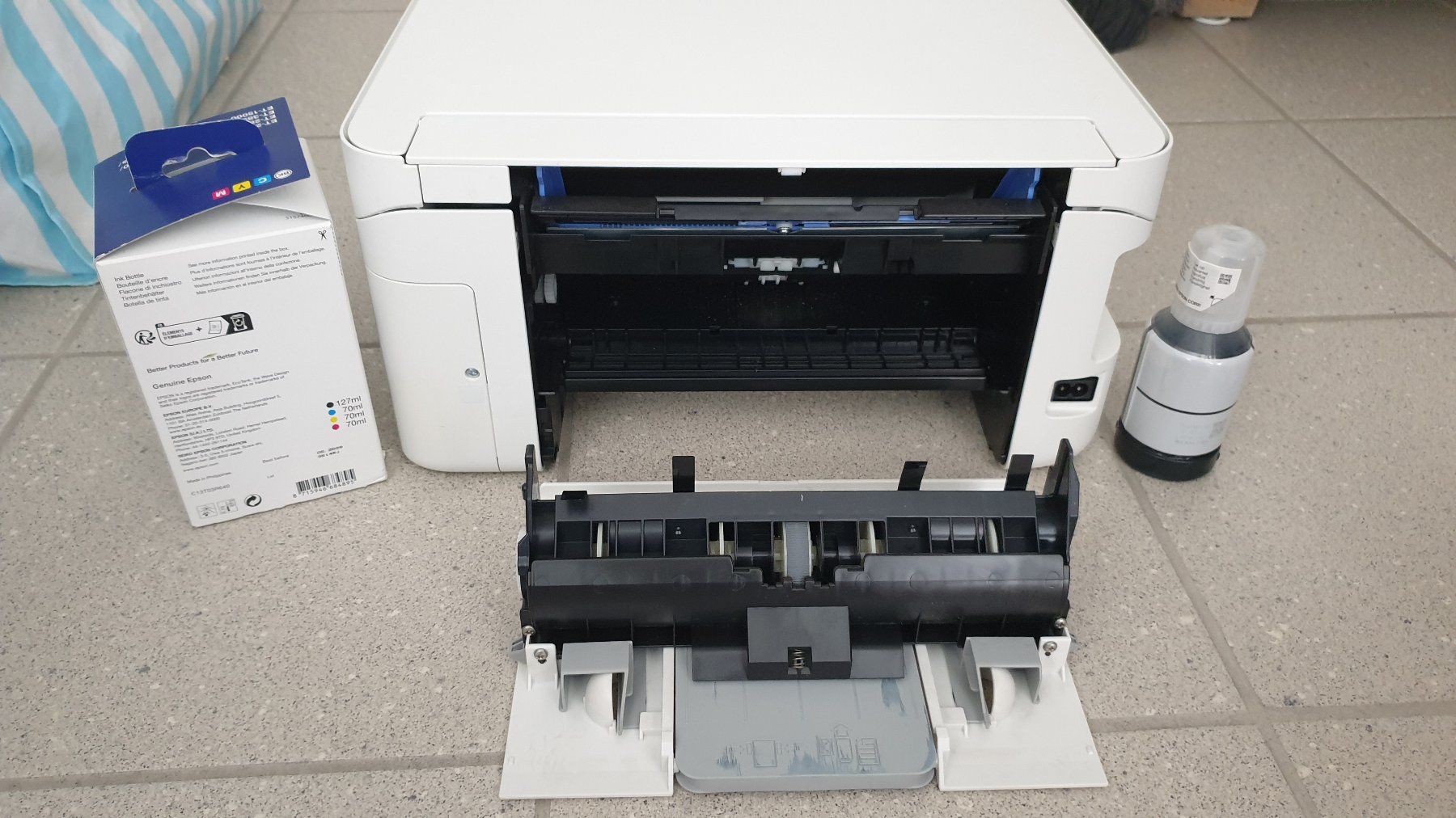 Stampanti: EPSON ET-2756 (Drucker & Scanner) – Usato da Stäfa venduto da Supertramp73 6