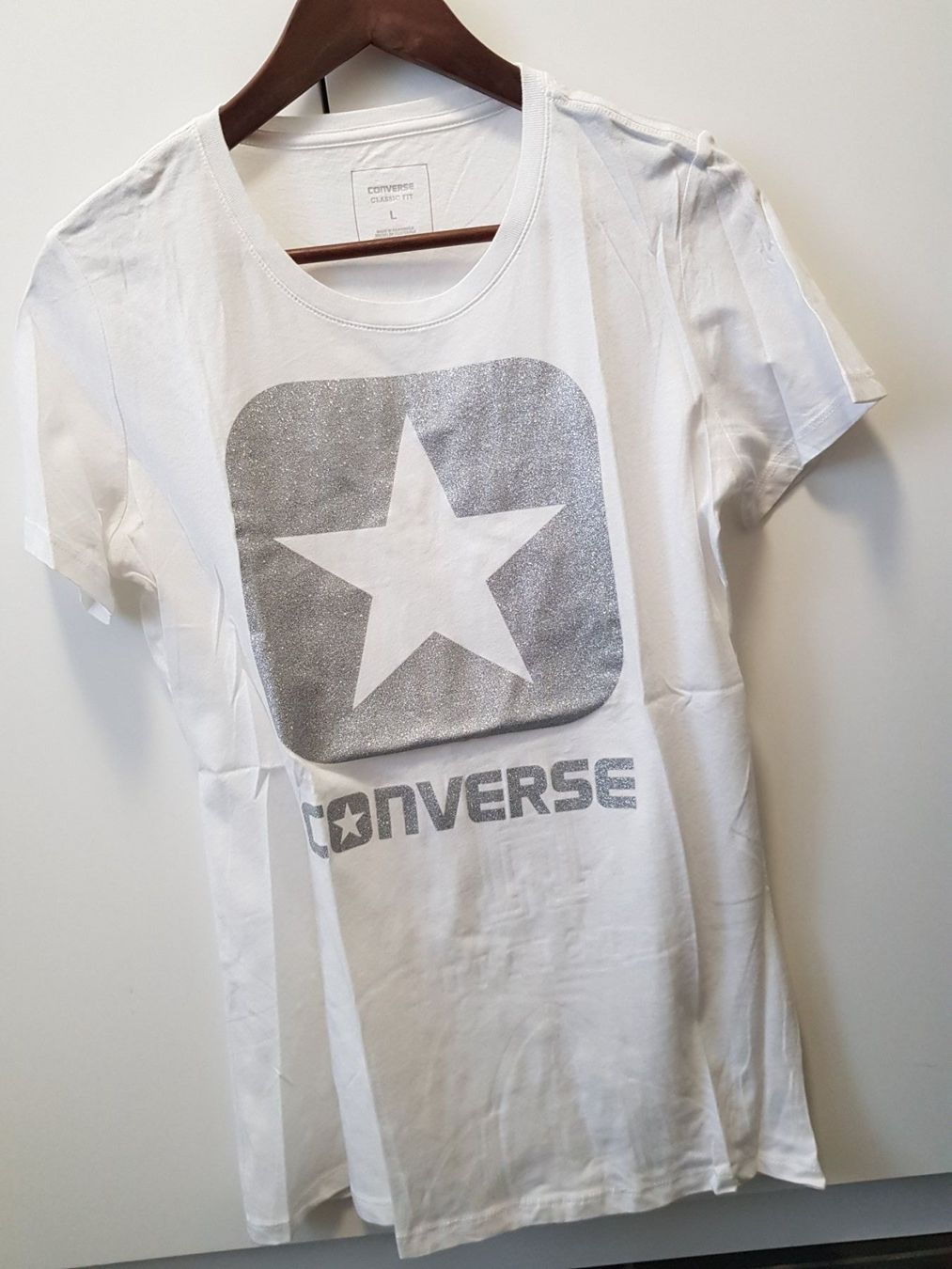 Converse T-shirt: Converse Shirts – Usato da Oftringen venduto da bin_2wk8 1