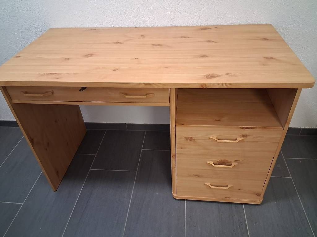 Bureaux: Bürotisch – D'occasion à Horgen par cla_bv5q 2