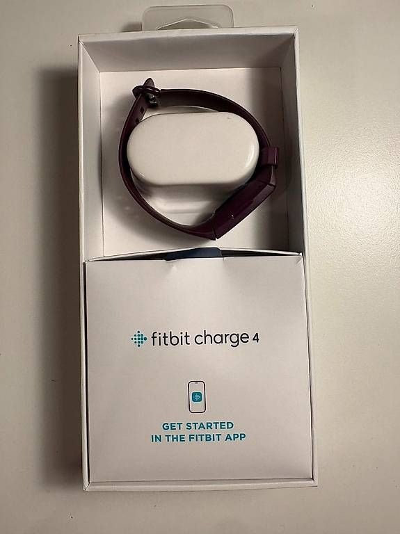 Smartwatch: Fitbit Charge 4 - Top Zustand  – Gebraucht aus Richenthal von Idetifikation 3