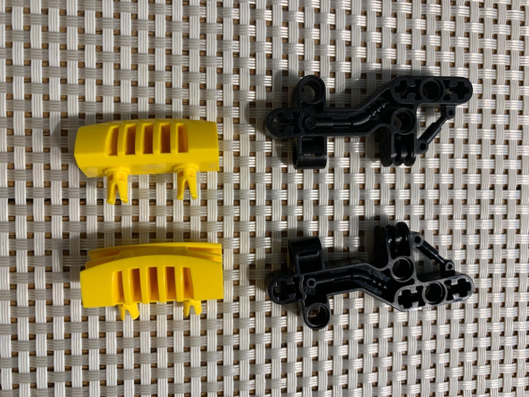 Lego Giocattoli: Lego Technik Verbinder Bionicle 8421 – Usato da Buochs venduto da Techtelmechtel
