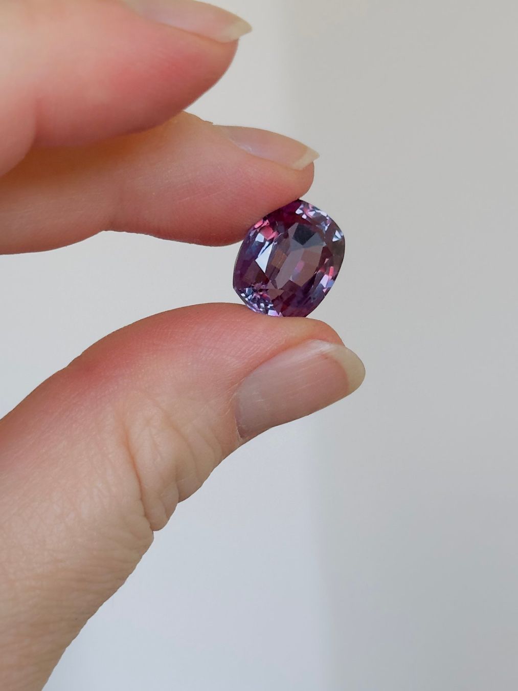 Edelsteine: 10.95 Ct Color Change Certified – Neu und originalverpackt aus Genève von AWWA 6