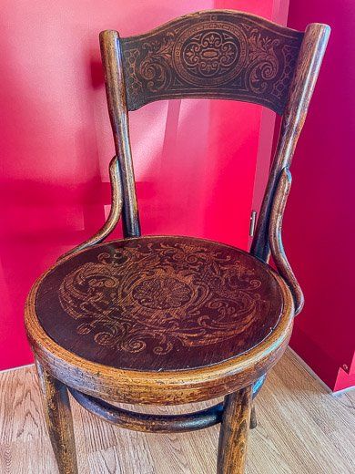 Sedie: 4 Chaisses bistrot J & J Kohn – Usato da Bevaix venduto da svillarmarzo 3