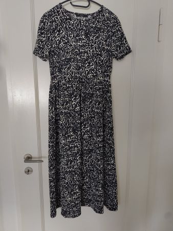 Kleid