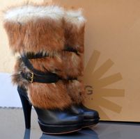 Boots / bottes UGG W Foxley .37.5
