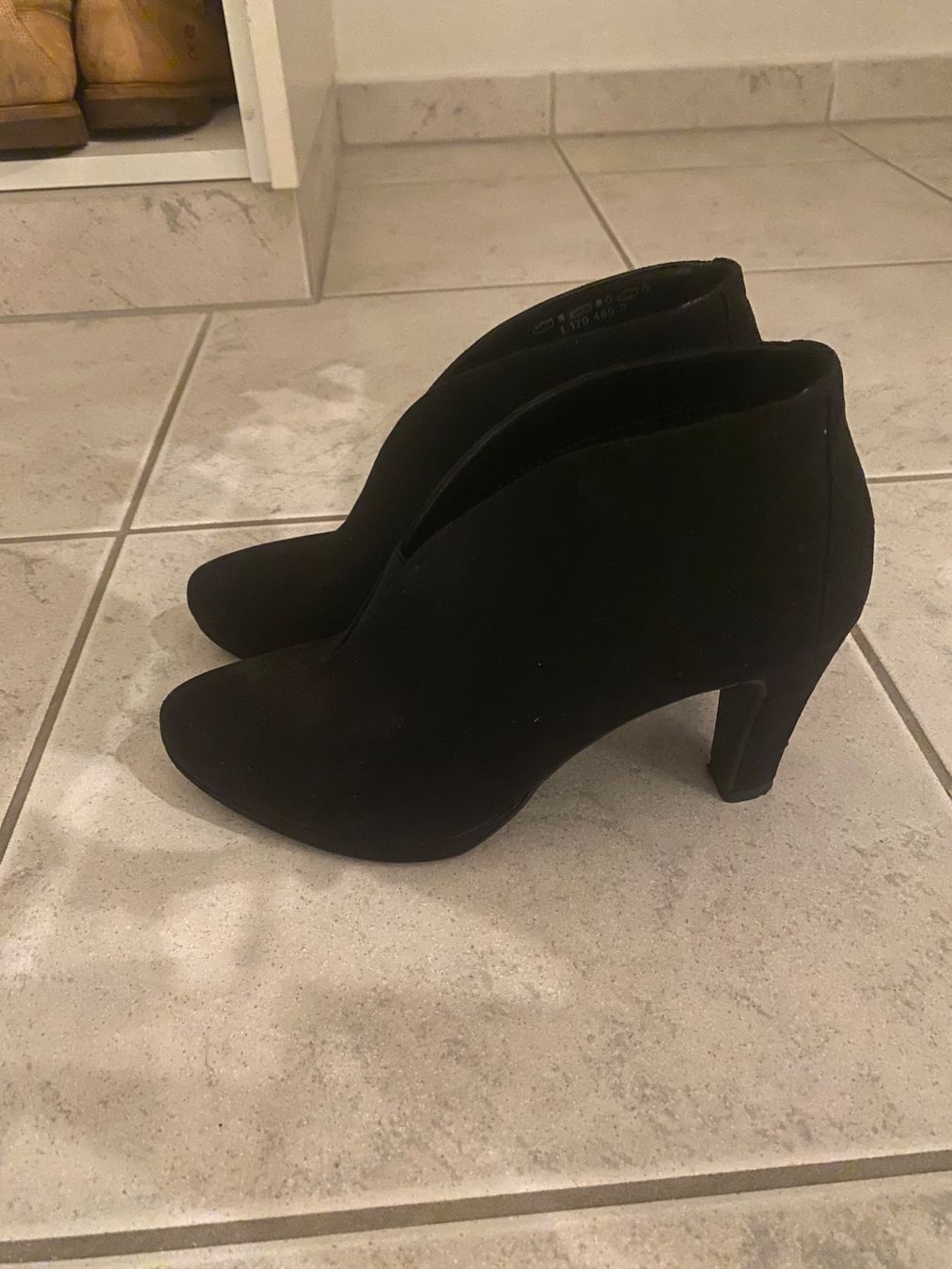 Damenschuhe: Stiefelette – Gebraucht aus Kloten von swarovski16 3