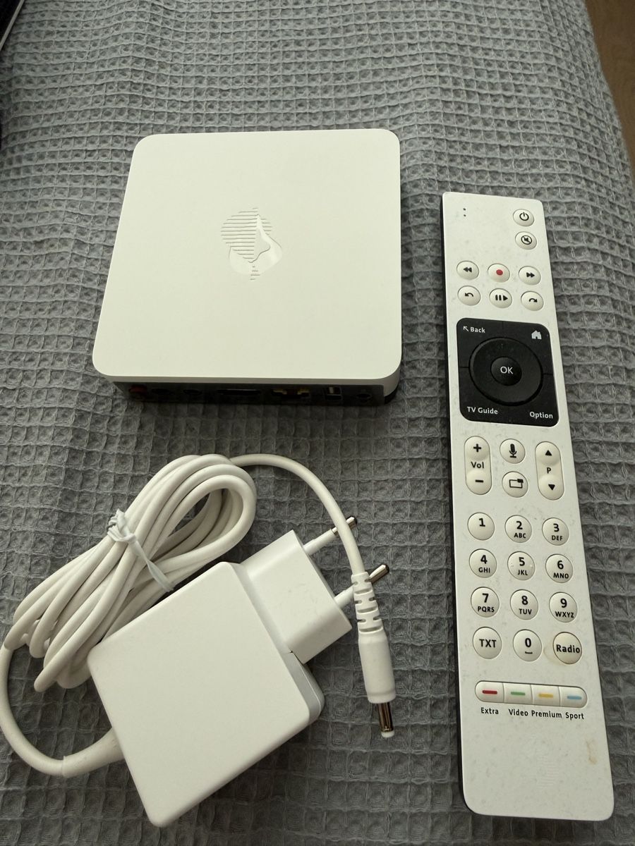 Swisscom Multimediaplayer & Streamer: Swisscom TV Box UHD – Gebraucht aus Winterthur von Berkay