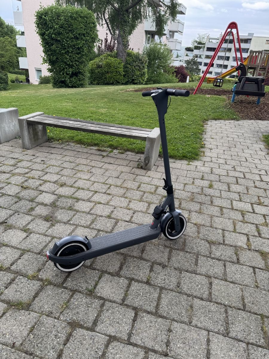 Soflow Kickboard: SoFlow So One E-Scooter Schwarz – Gebraucht aus Horgen von Cri2 5