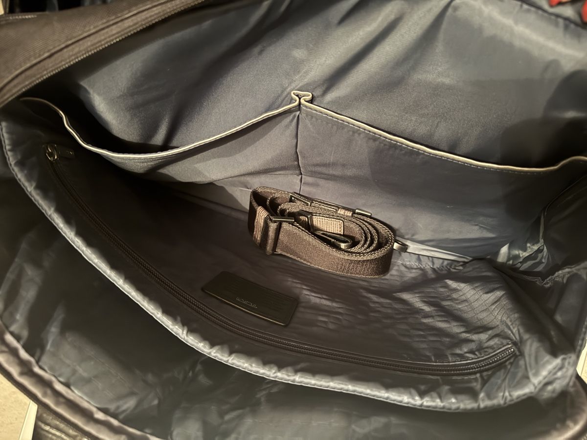Tumi Koffer & Taschen: Hochwertige TUMI Tasche, gebraucht! – Gebraucht aus St. Margrethen SG von des_lb7v 3