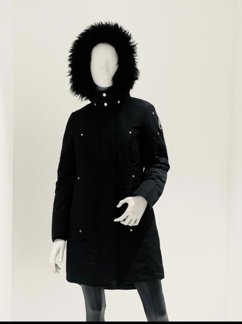 Moose Knuckles Giacche: neuwertige Moos Knuckles Damen Winterjacke – Nuovo (secondo la descrizione) da Zwillikon venduto da Nic_Brg 2
