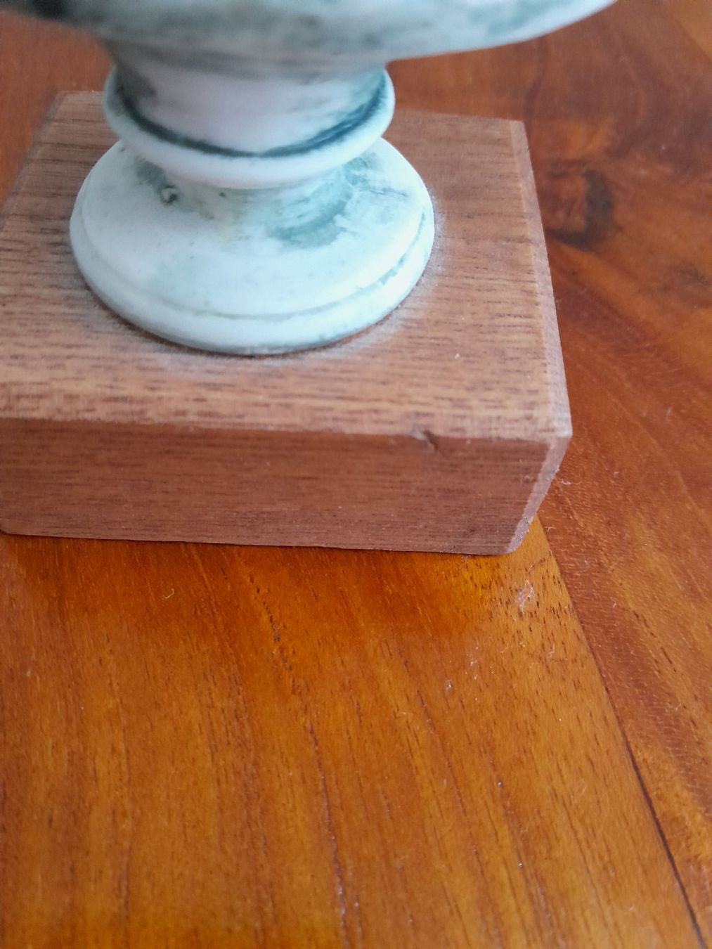 Statuette: Buste croate – Usato da La Chaux-de-Fonds venduto da AntoineKolbl 5