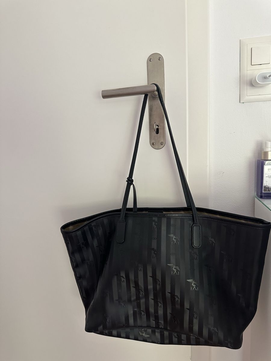 Maison Mollerus Borse da donna: Mollerus Tasche schwarz  gebraucht – Usato da Hombrechtikon venduto da leo_vb9d 1