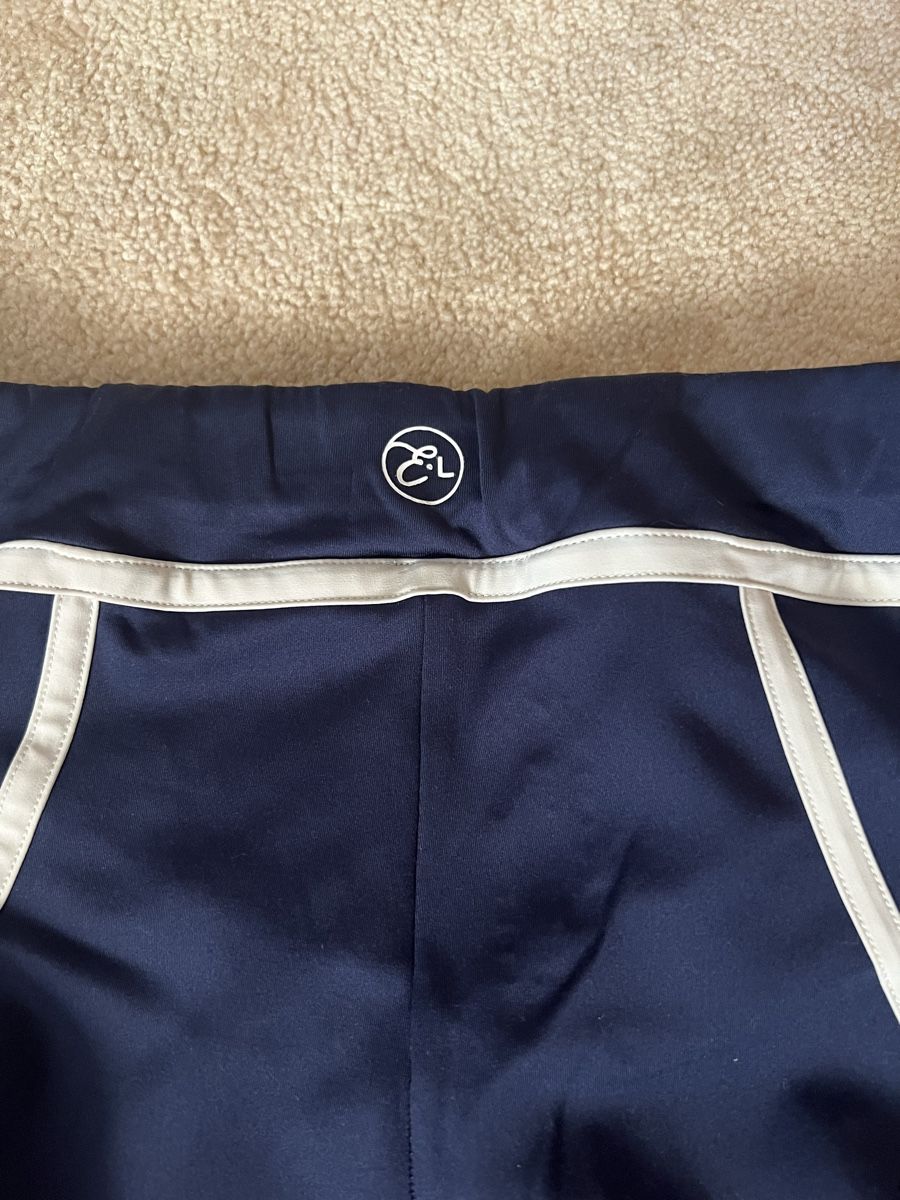 Leggings: 3 Designer Sport Legging Gr. M – D'occasion à Kilchberg ZH par Lisavivienne 5
