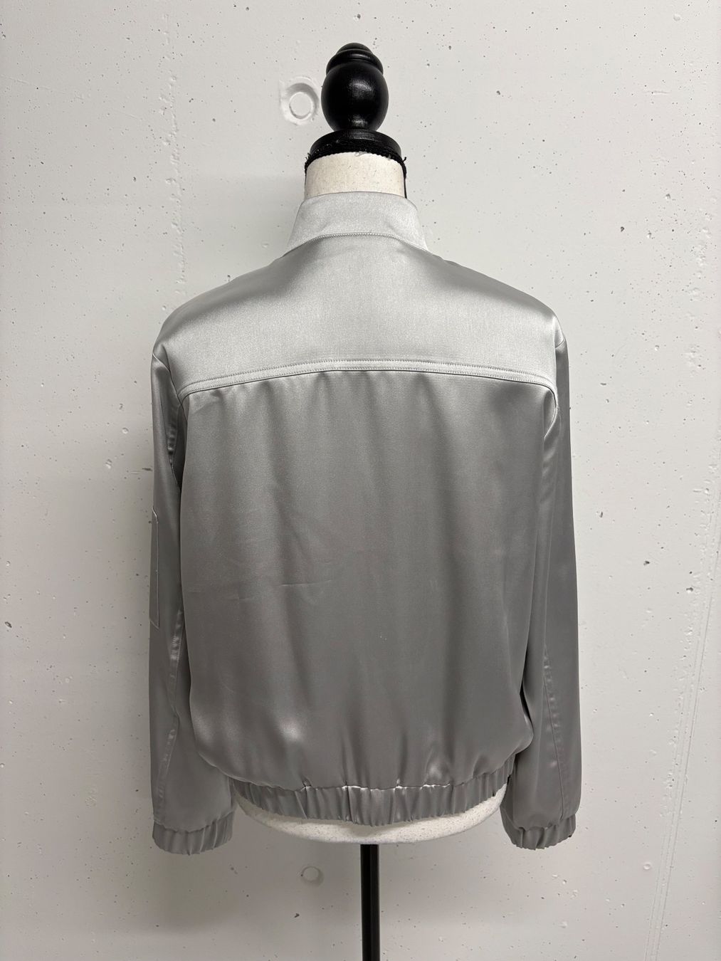 Giacche: Marc Aurel Bomberjacke silber Gr. 36 Satin Blouson – Nuovo (secondo la descrizione) da Regensdorf venduto da secondchancefashion 4