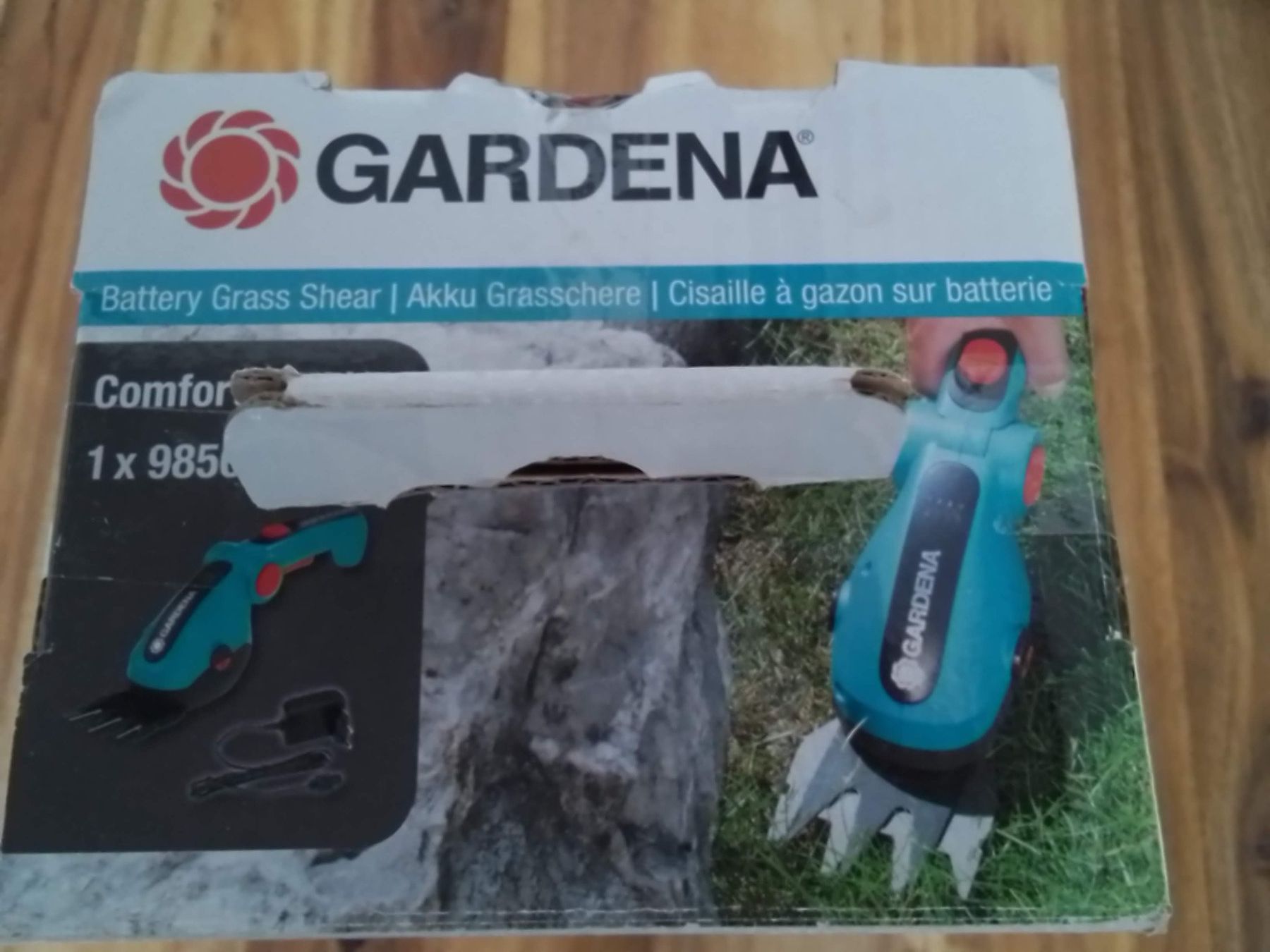 Gardena Alle Werkzeuge: Grasschere – Neu und originalverpackt aus Zürich von Pizzu1 1