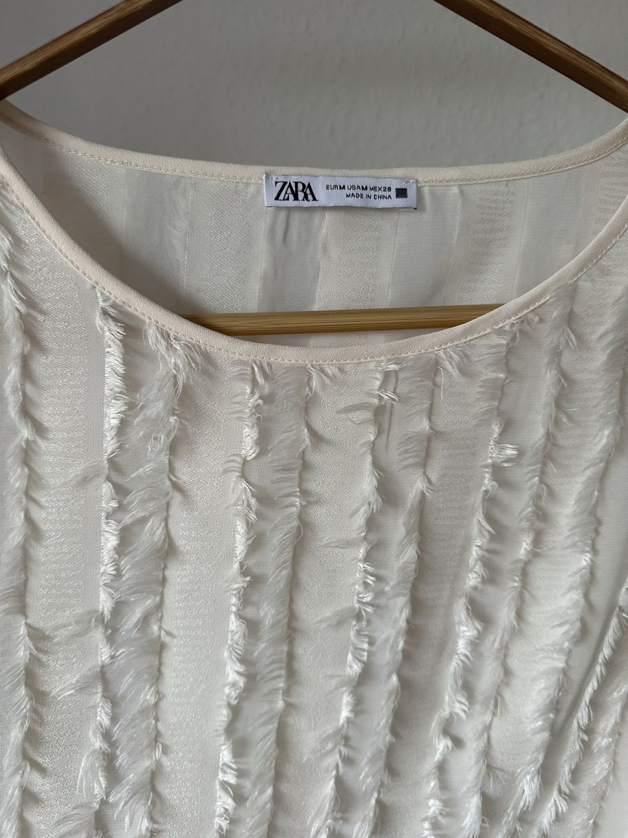 Zara Top: Blouse Zara – Usato da Genève venduto da Kamill79 1